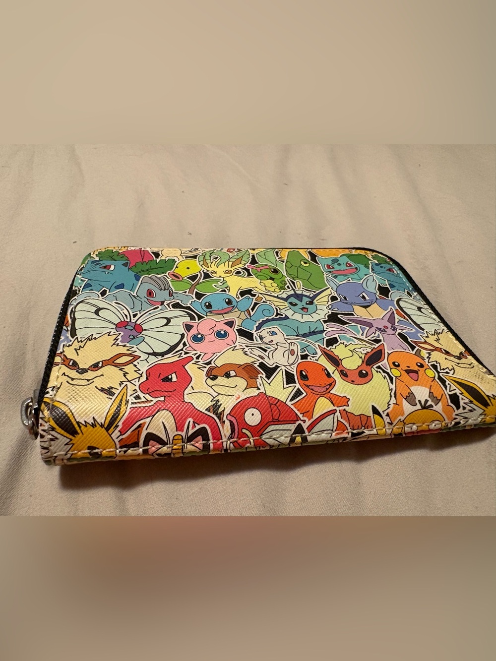 Loungefly Pokémon wallet - Picture 2 of 5